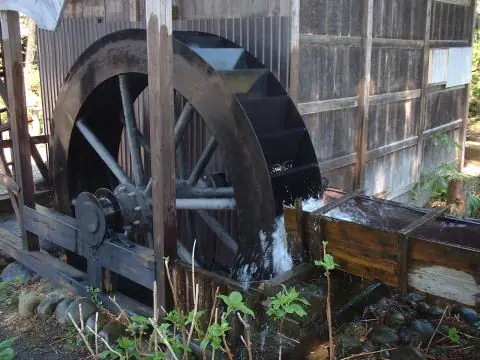 「この水は、十和田湖からきています」